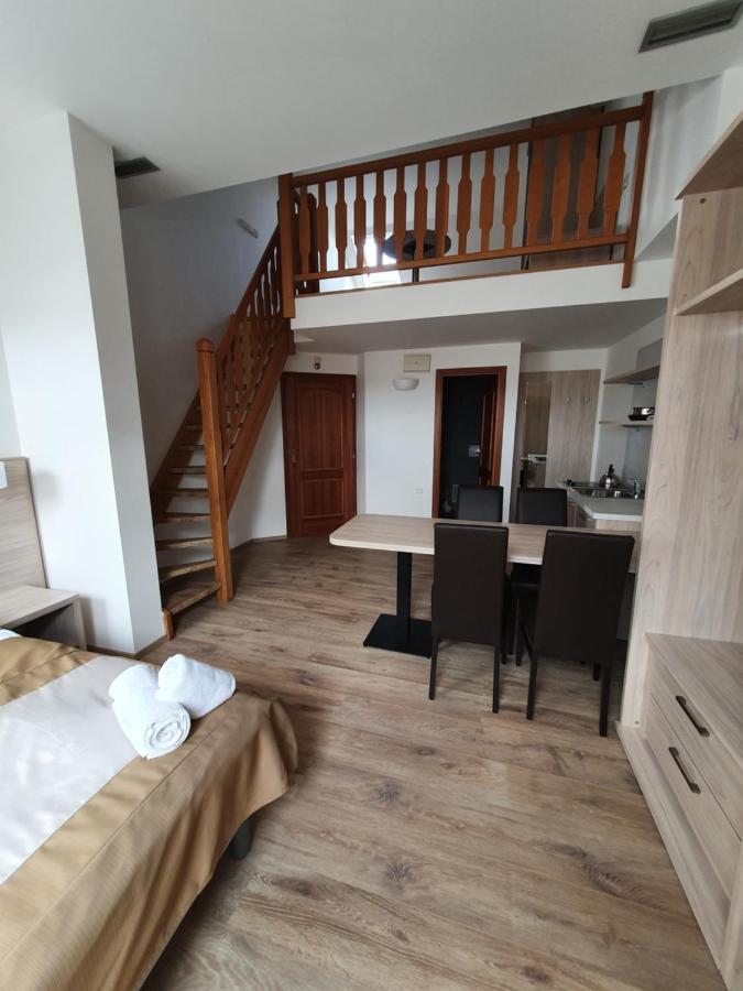 Hotel Residence Select Прага Екстериор снимка
