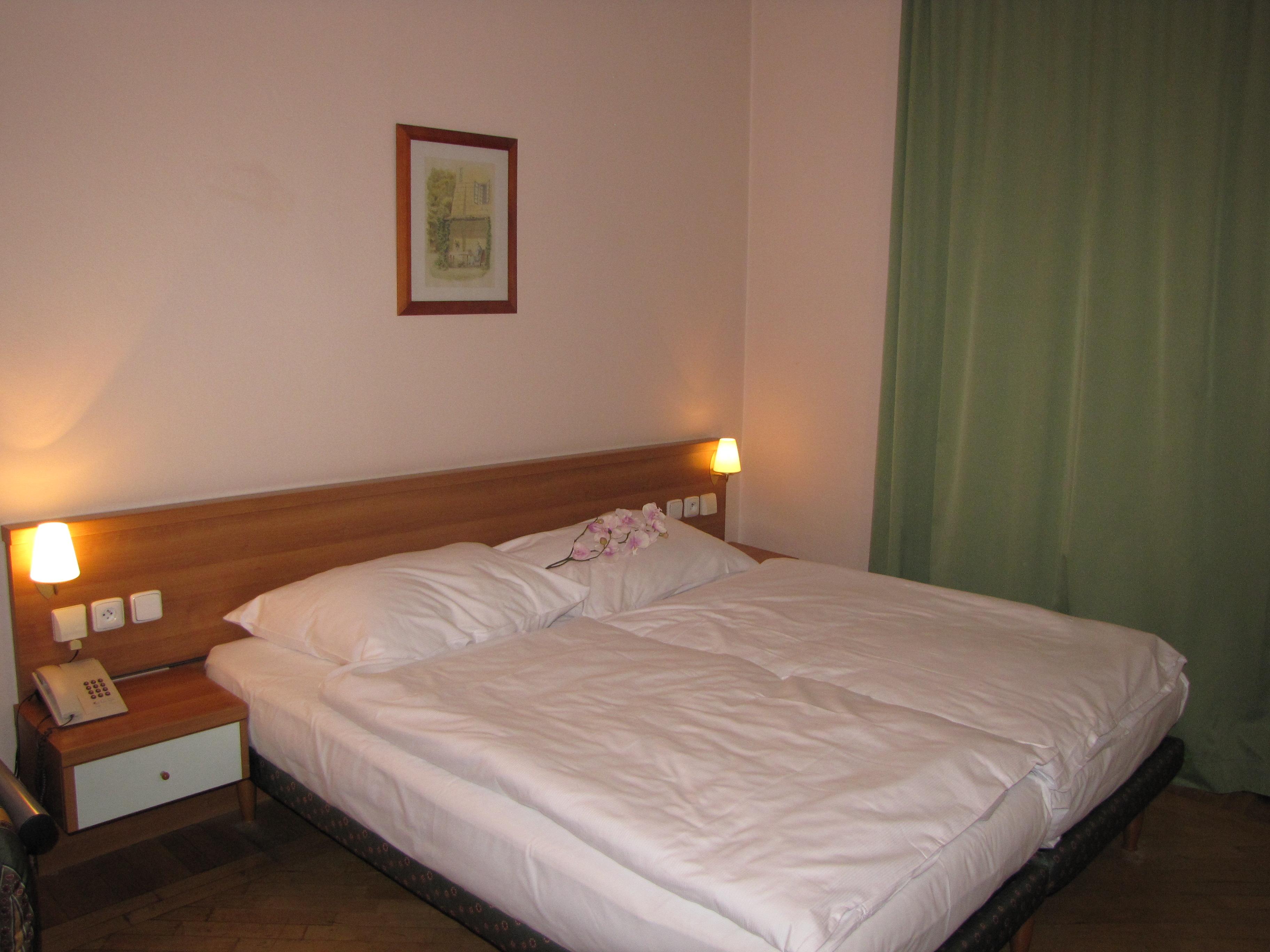 Hotel Residence Select Прага Екстериор снимка