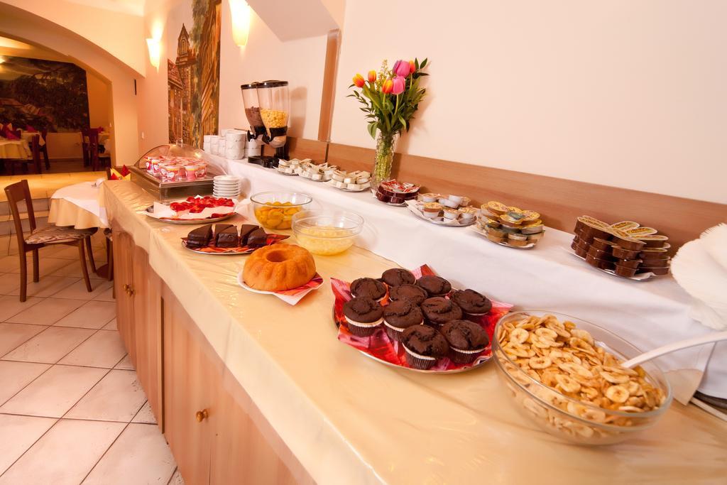 Hotel Residence Select Прага Екстериор снимка