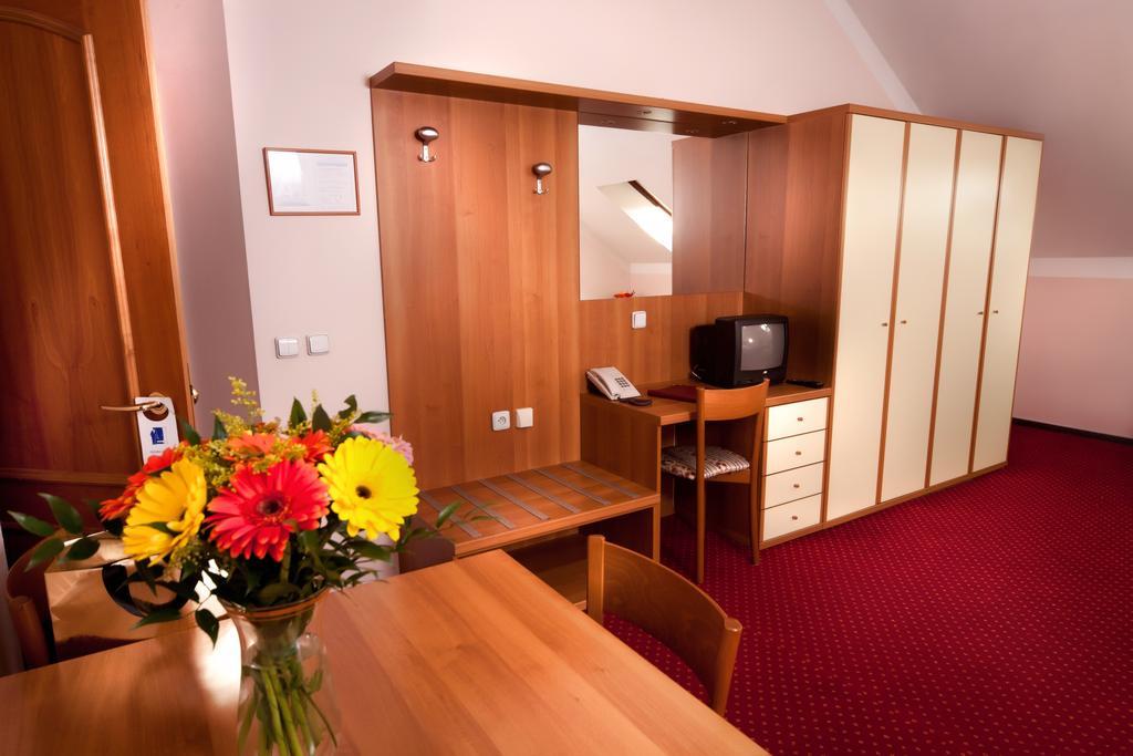 Hotel Residence Select Прага Екстериор снимка